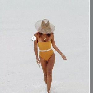 L Space Lockhart One Piece - Size 8